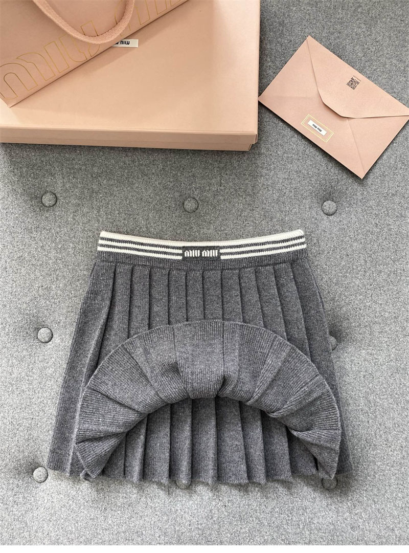 Miu Miu 미우미우 울 캐시미어 플리츠 미니 스커트 레플리카 6번 이미지 - 의류 | 세미샵 레플리카 사이트