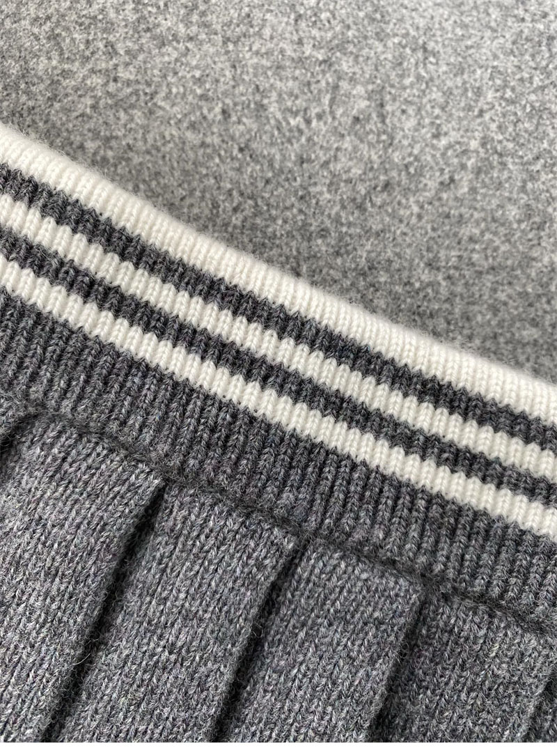 Miu Miu 미우미우 울 캐시미어 플리츠 미니 스커트 레플리카 18번 이미지 - 의류 | 세미샵 레플리카 사이트