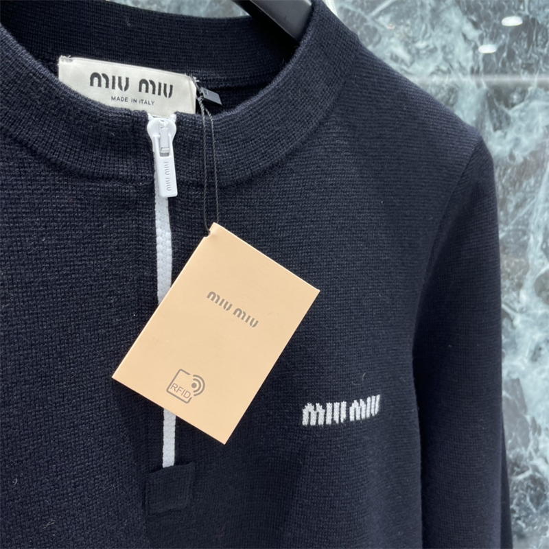 미우미우 미우미우 울 하프 집업 스웨터 니트 레플리카 5번 이미지 - 의류 | 세미샵 레플리카 사이트