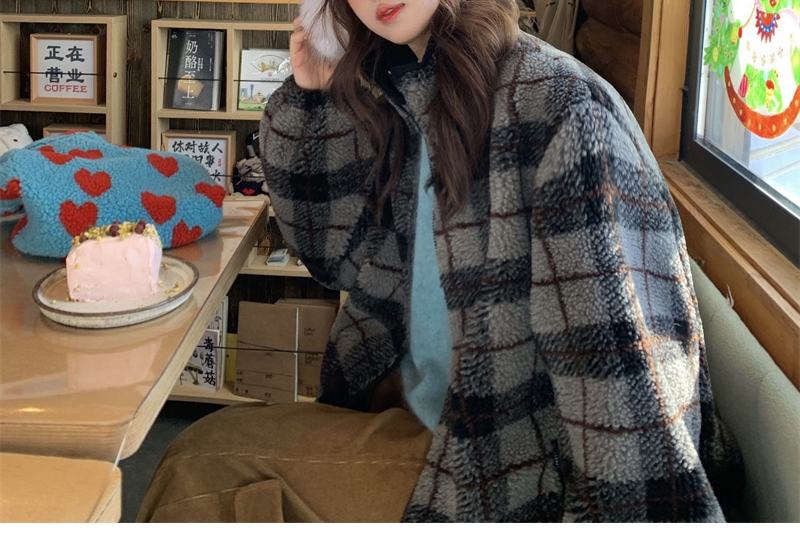 미우미우 미우미우 체크 테디 집업 자켓 레플리카 2번 이미지 - 의류 | 세미샵 레플리카 사이트