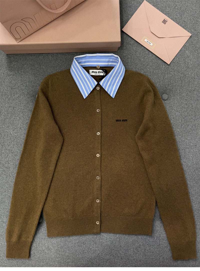 미우미우 미우미우 카라 엠벨리시드 캐시미어 가디건 레플리카 19번 이미지 - 의류 | 세미샵 레플리카 사이트