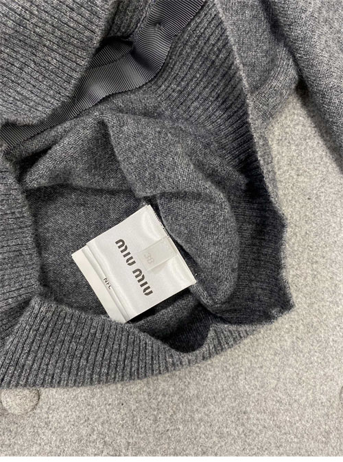 미우미우 미우미우 캐시미어 니트 가디건 레플리카 24번 이미지 - 의류 | 세미샵 레플리카 사이트