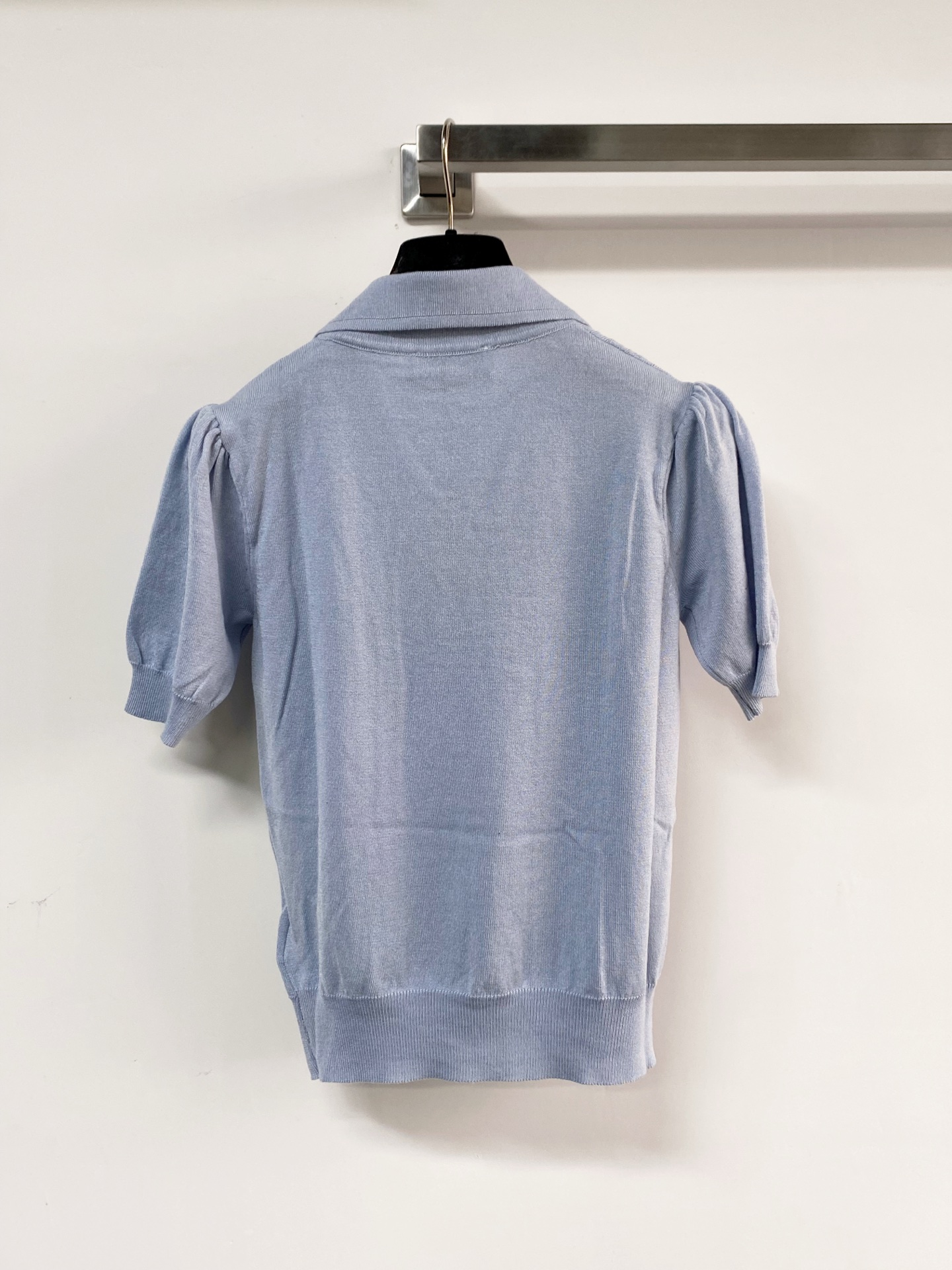 미우미우 미우미우 케이블 폴로 셔츠 레플리카 9번 이미지 - 의류 | 세미샵 레플리카 사이트