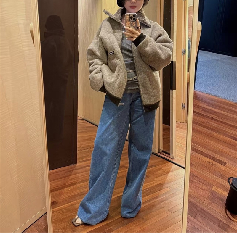 미우미우 미우미우 코튼 플리스 지퍼 블루종 자켓 레플리카 13번 이미지 - 의류 | 세미샵 레플리카 사이트