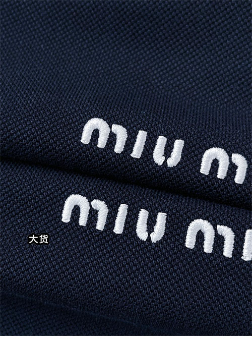 Miu Miu 미우미우 코튼 피케 폴로 셔츠 2컬러 레플리카 13번 이미지 - 의류 | 세미샵 레플리카 사이트