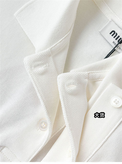 Miu Miu 미우미우 코튼 피케 폴로 셔츠 2컬러 레플리카 22번 이미지 - 의류 | 세미샵 레플리카 사이트