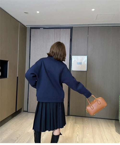 Miu Miu 미우미우 파나마 코튼 봄버 자켓 레플리카 4번 이미지 - 의류 | 세미샵 레플리카 사이트