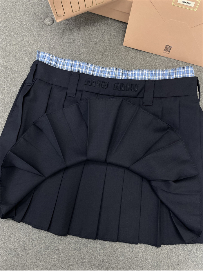 Miu Miu 미우미우 플리츠 바타비아 미니스커트 레플리카 7번 이미지 - 의류 | 세미샵 레플리카 사이트