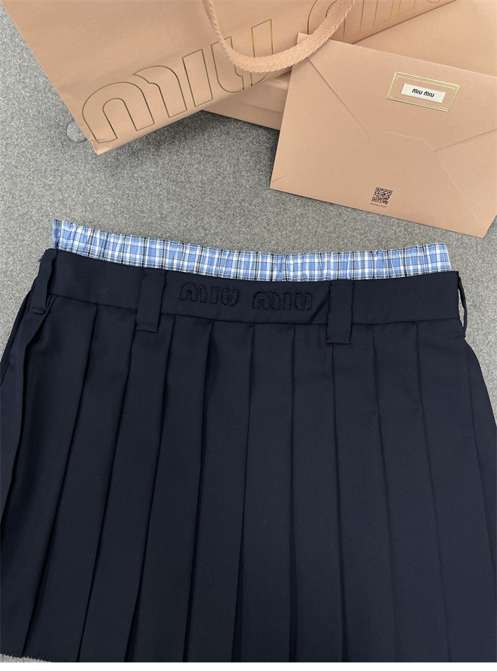 Miu Miu 미우미우 플리츠 바타비아 미니스커트 레플리카 8번 이미지 - 의류 | 세미샵 레플리카 사이트
