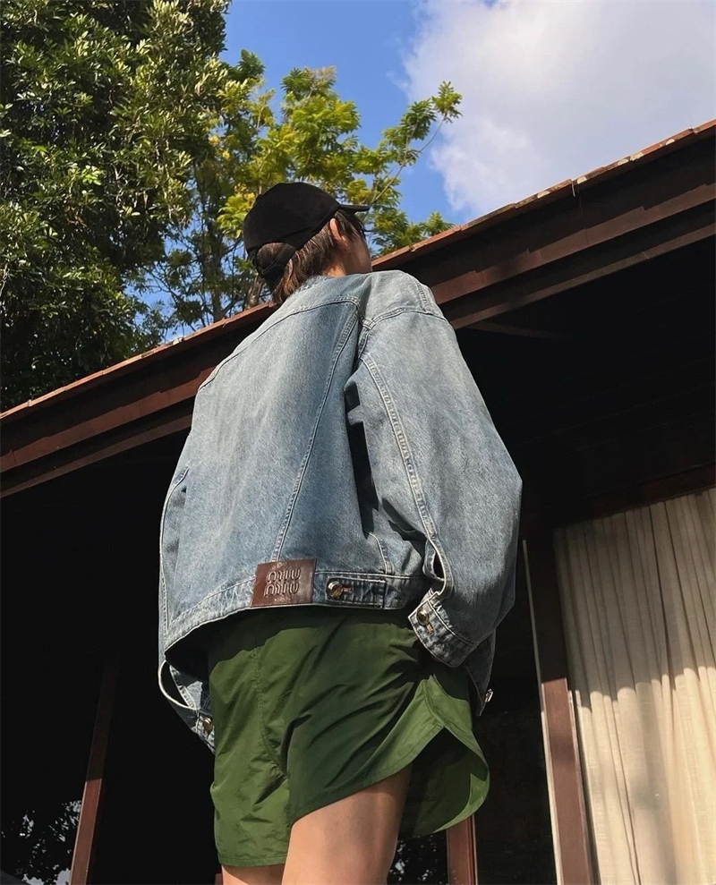 Miu Miu 미우미우 23FW 데님 블루종 자켓 레플리카 4번 이미지 - 의류 | 세미샵 레플리카 사이트