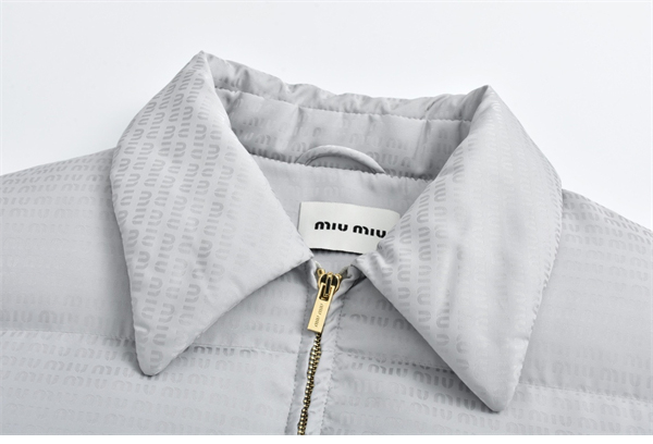 Miu Miu 미우미우 24FW 로고 패딩 자켓 레플리카 10번 이미지 - 의류 | 세미샵 레플리카 사이트