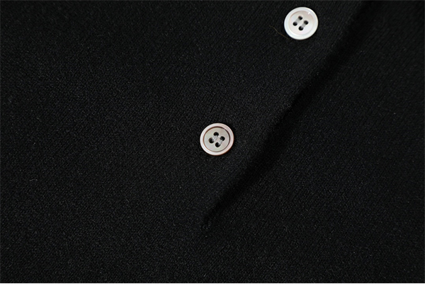 Miu Miu 미우미우 24SS 로고 울 니트 폴로 티셔츠 레플리카 9번 이미지 - 의류 | 세미샵 레플리카 사이트