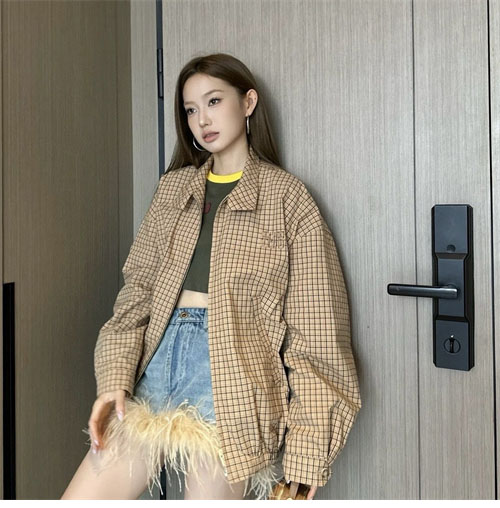 Miu Miu 미우미우 24SS 로고 체크 자켓 레플리카 3번 이미지 - 의류 | 세미샵 레플리카 사이트