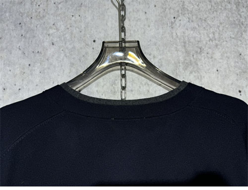 Miu Miu 미우미우 24ss 체스트 로고 실크 캐시미어 스웨터 가디건 레플리카 18번 이미지 - 의류 | 세미샵 레플리카 사이트