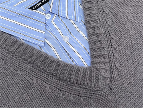Balenciaga 발렌시아가 레이어드 셔츠 V 넥 스웨터 2컬러 레플리카 20번 이미지 - 의류 | 세미샵 레플리카 사이트