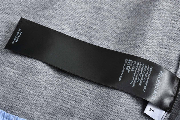 Balenciaga 발렌시아가 레이어드 V넥 셔츠 스웨터 레플리카 27번 이미지 - 의류 | 세미샵 레플리카 사이트