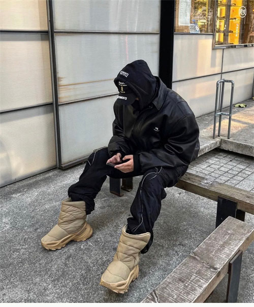 Balenciaga 발렌시아가 스포티 B 시어링 재킷 블랙 레플리카 16번 이미지 - 의류 | 세미샵 레플리카 사이트