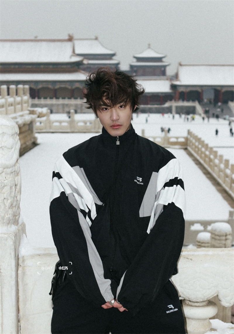 발렌시아가 발렌시아가 스포티 B 트랙 자켓 레플리카 1번 이미지 - 의류 | 세미샵 레플리카 사이트