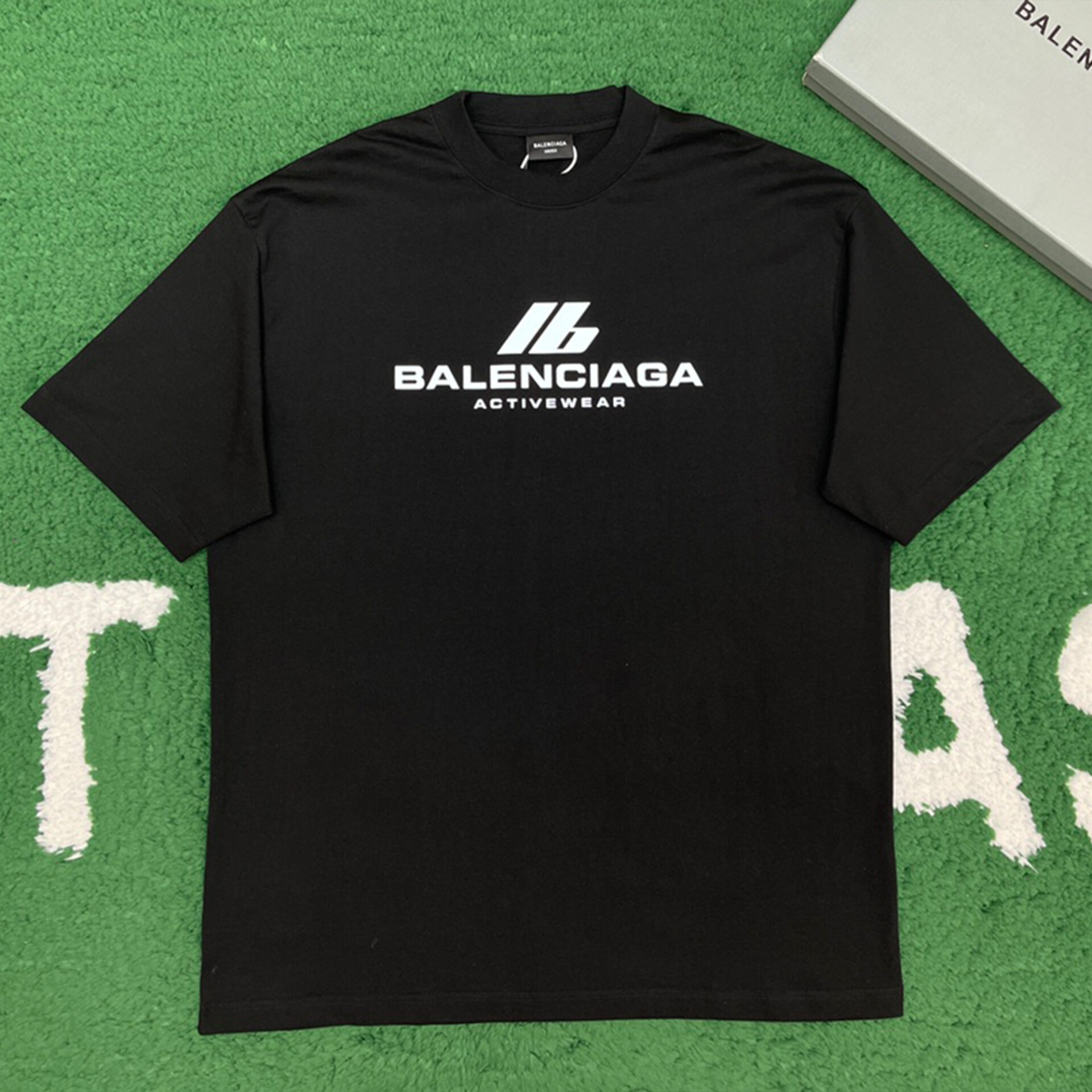 Balenciaga 발렌시아가 액티브웨어 빈티지 저지 미디엄핏 반팔 티셔츠 “2COLOR” 레플리카 1번 이미지 - 의류 | 세미샵 레플리카 사이트