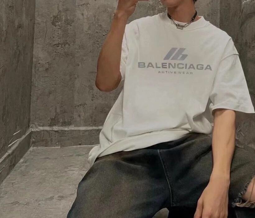 Balenciaga 발렌시아가 액티브웨어 빈티지 저지 미디엄핏 반팔 티셔츠 “2COLOR” 레플리카 4번 이미지 - 의류 | 세미샵 레플리카 사이트
