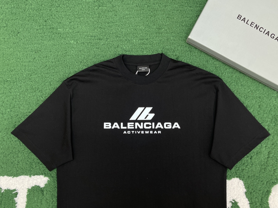 Balenciaga 발렌시아가 액티브웨어 빈티지 저지 미디엄핏 반팔 티셔츠 “2COLOR” 레플리카 8번 이미지 - 의류 | 세미샵 레플리카 사이트