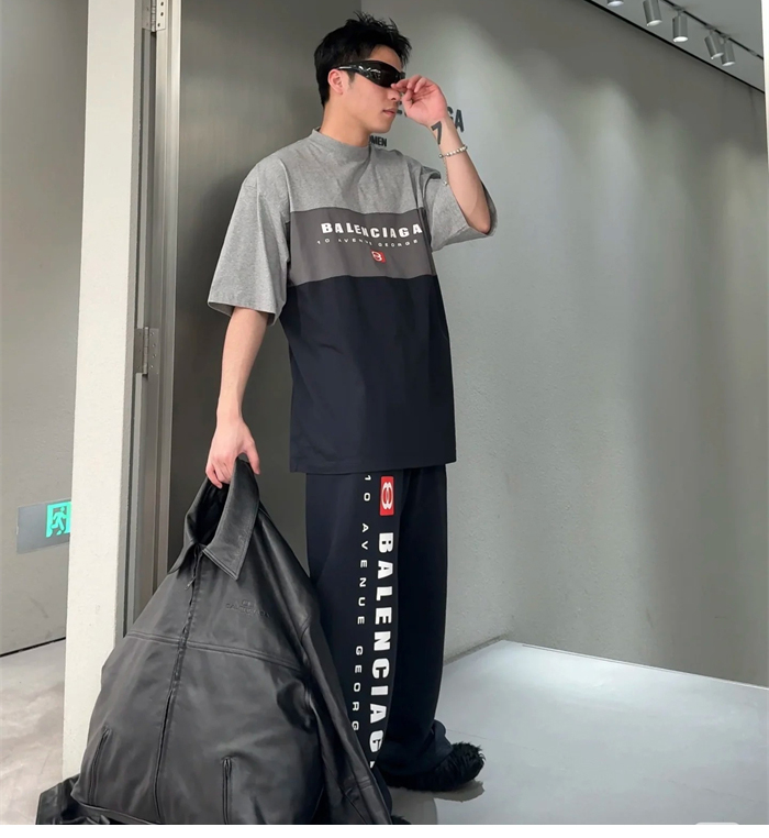 Balenciaga 발렌시아가 유니티 스포츠 라지핏 반팔 티셔츠 레플리카 2번 이미지 - 의류 | 세미샵 레플리카 사이트