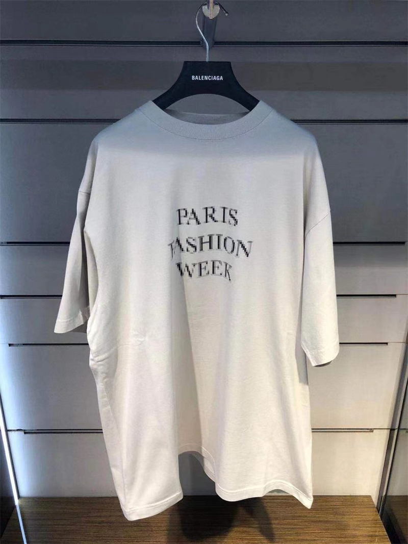 발렌시아가 발렌시아가 파리패션위크 그래픽 반팔 티셔츠 레플리카 20번 이미지 - 의류 | 세미샵 레플리카 사이트
