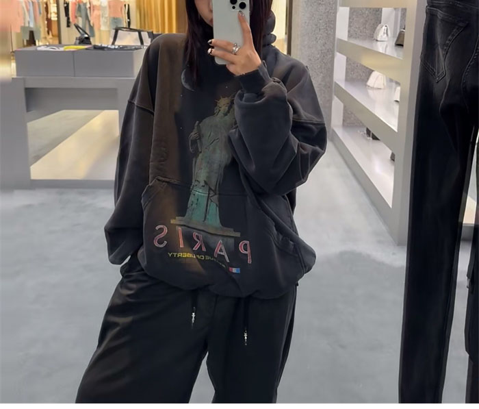 Balenciaga 발렌시아가 파리 리버티 오버사이즈 후디 레플리카 3번 이미지 - 의류 | 세미샵 레플리카 사이트