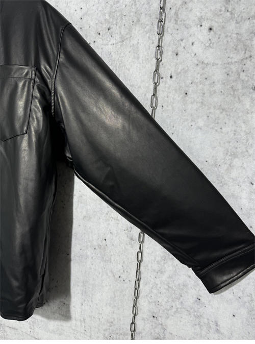 Balenciaga 발렌시아가 패디드 레더 오버 셔츠 자켓 레플리카 15번 이미지 - 의류 | 세미샵 레플리카 사이트