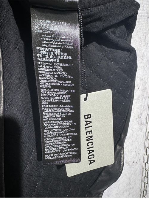 Balenciaga 발렌시아가 패디드 레더 오버 셔츠 자켓 레플리카 22번 이미지 - 의류 | 세미샵 레플리카 사이트