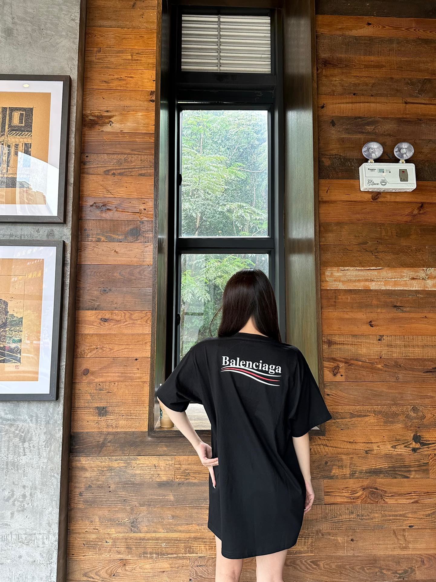 Balenciaga 발렌시아가 폴리티컬 로고 켐페인 라지 핏 반팔 티셔츠 블랙 레플리카 3번 이미지 - 의류 | 세미샵 레플리카 사이트