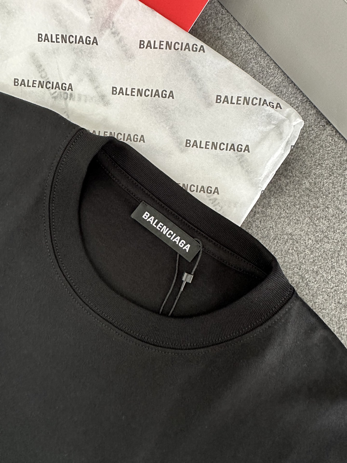 Balenciaga 발렌시아가 폴리티컬 로고 켐페인 라지 핏 반팔 티셔츠 블랙 레플리카 11번 이미지 - 의류 | 세미샵 레플리카 사이트