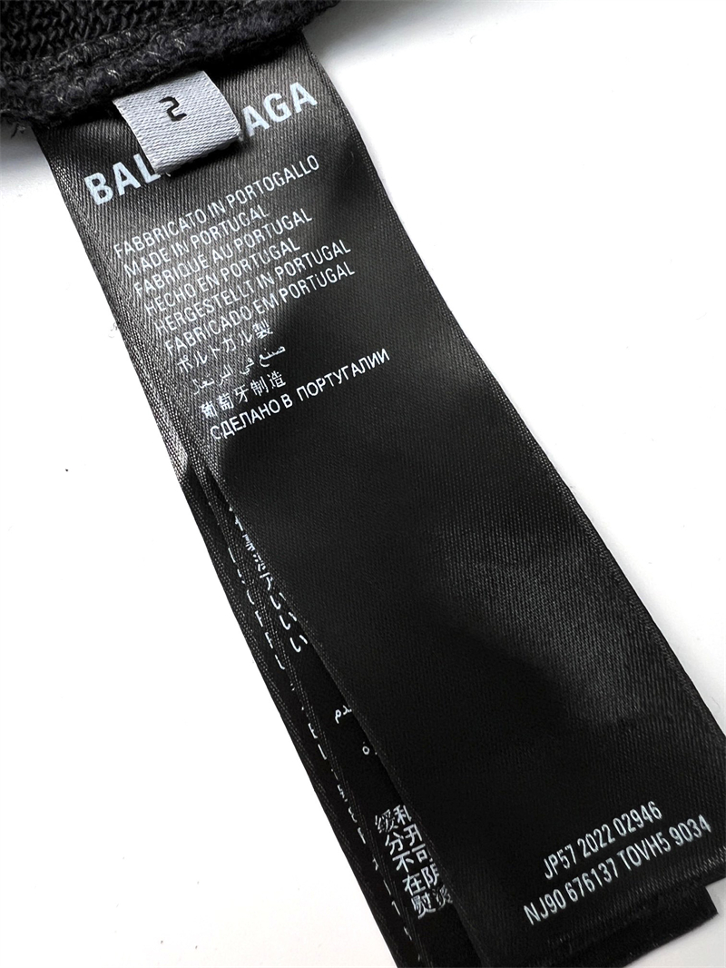 Balenciaga 발렌시아가 피어싱 라운드 오버사이즈 스웨트셔츠 맨투맨 레플리카 12번 이미지 - 의류 | 세미샵 레플리카 사이트