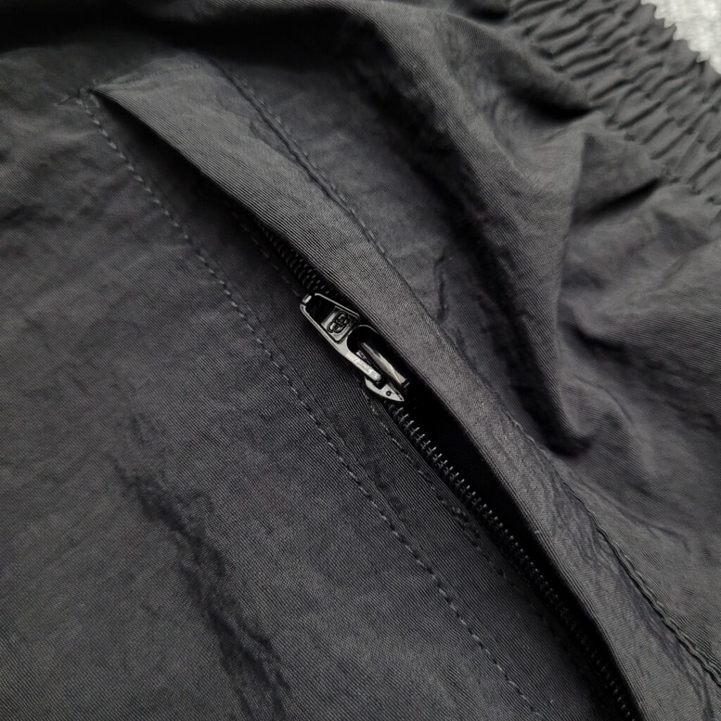 Balenciaga 발렌시아가 22FW 로고 트랙 쇼츠 레플리카 9번 이미지 - 의류 | 세미샵 레플리카 사이트