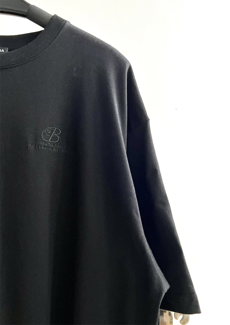 발렌시아가 발렌시아가 22ss 호텔 로고 자수 루즈핏 반팔 티셔츠 레플리카 3번 이미지 - 의류 | 세미샵 레플리카 사이트