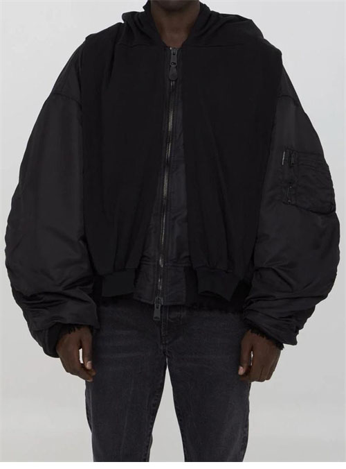 Balenciaga 발렌시아가 24FW 크롭 항공 점퍼 레플리카 3번 이미지 - 의류 | 세미샵 레플리카 사이트