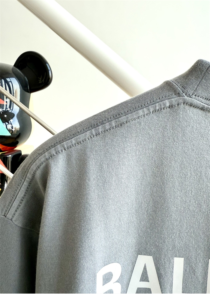 Balenciaga 발렌시아가 25SS 스트라스 반팔 티셔츠 레플리카 10번 이미지 - 의류 | 세미샵 레플리카 사이트