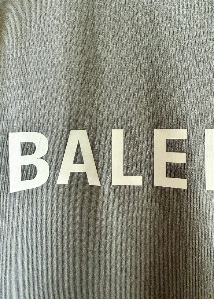 Balenciaga 발렌시아가 25SS 스트라스 반팔 티셔츠 레플리카 13번 이미지 - 의류 | 세미샵 레플리카 사이트