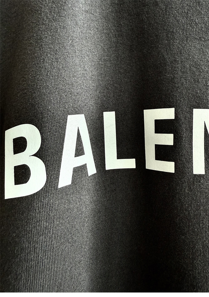 Balenciaga 발렌시아가 25SS 스트라스 반팔 티셔츠 레플리카 16번 이미지 - 의류 | 세미샵 레플리카 사이트