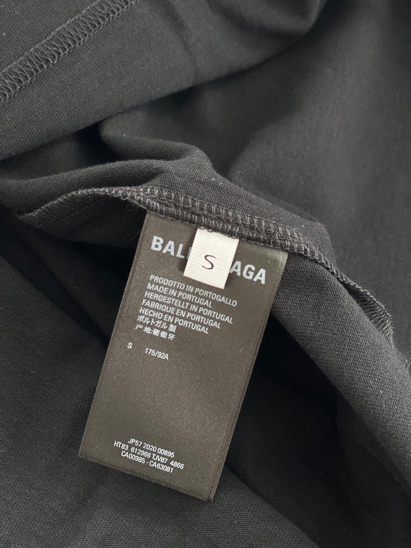 Balenciaga 발렌시아가 BB로고 자수 반팔 티셔츠 “3COLOR” 레플리카 8번 이미지 - 의류 | 세미샵 레플리카 사이트