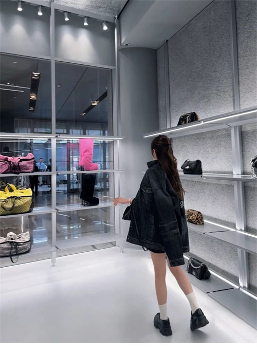 Balenciaga 발렌시아가 BB왕관 로고 데님 자켓 레플리카 4번 이미지 - 의류 | 세미샵 레플리카 사이트