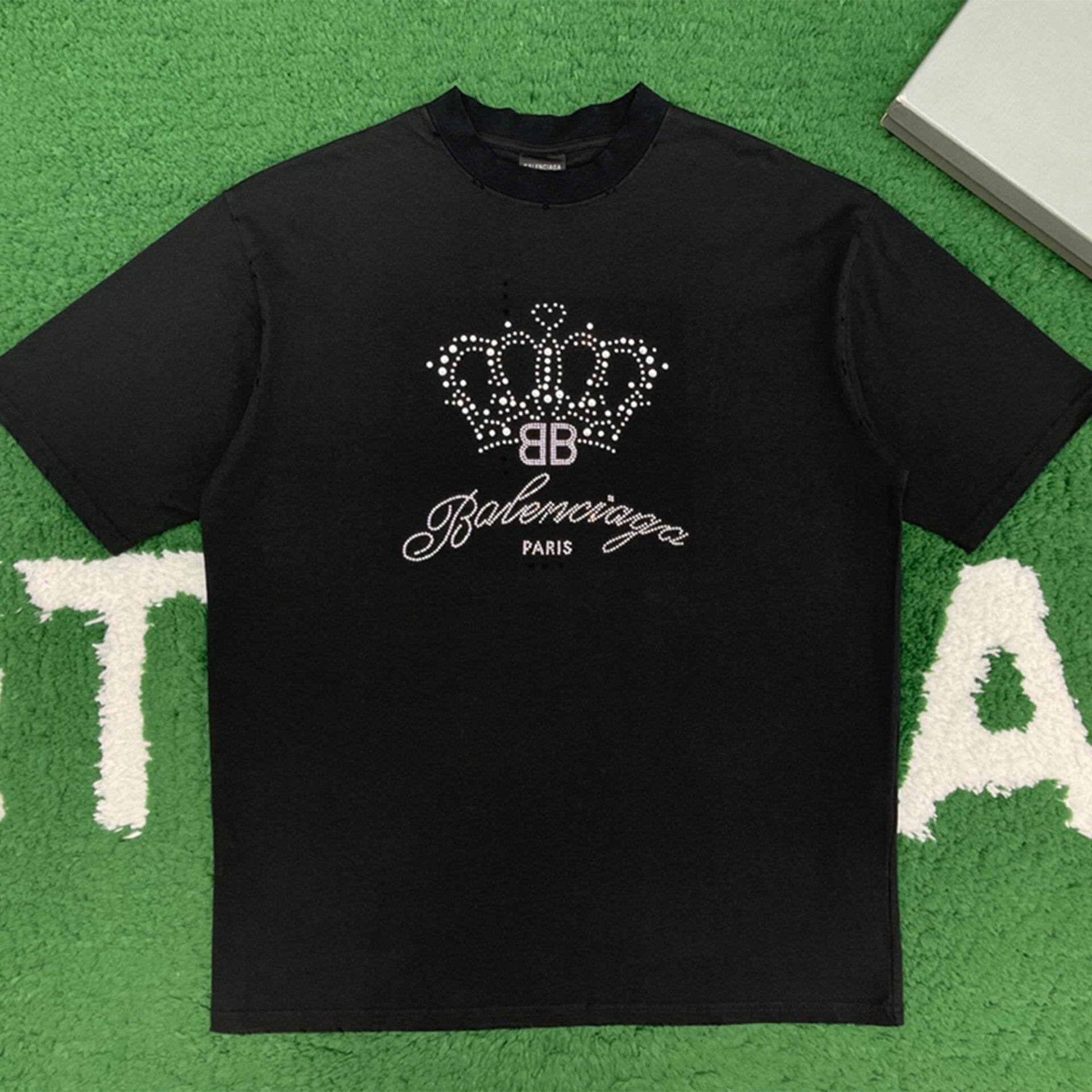 Balenciaga 발렌시아가 BB 모텔 미디엄 핏 반팔 티셔츠 블랙 레플리카 1번 이미지 - 의류 | 세미샵 레플리카 사이트