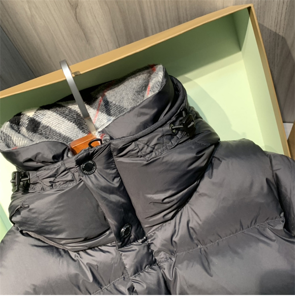 Burberry 버버리 록웰 디태처블 후드 푸퍼 패딩 자켓 레플리카 9번 이미지 - 의류 | 세미샵 레플리카 사이트