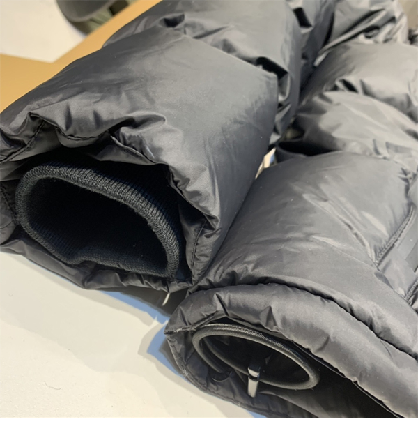 Burberry 버버리 록웰 디태처블 후드 푸퍼 패딩 자켓 레플리카 13번 이미지 - 의류 | 세미샵 레플리카 사이트