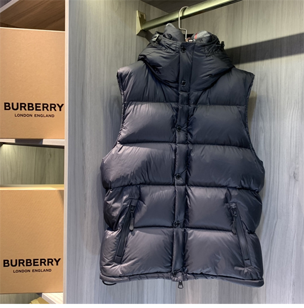 Burberry 버버리 록웰 디태처블 후드 푸퍼 패딩 자켓 레플리카 23번 이미지 - 의류 | 세미샵 레플리카 사이트