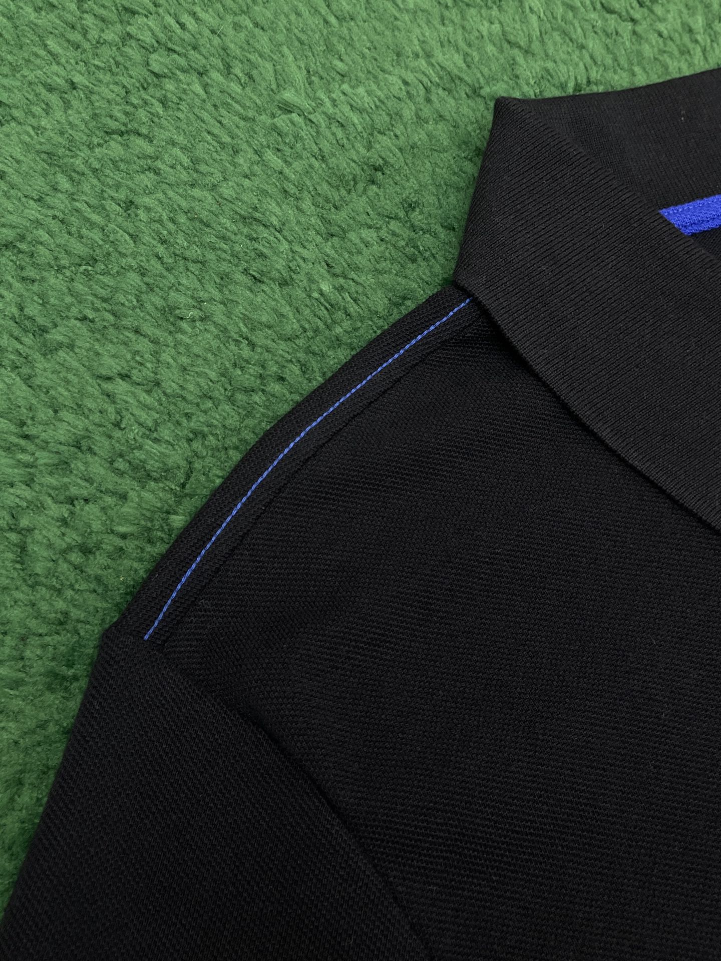 Burberry 버버리 블루 나이트 디자인 자수 피케이 폴로 셔츠 “3COLOR” 레플리카 9번 이미지 - 의류 | 세미샵 레플리카 사이트