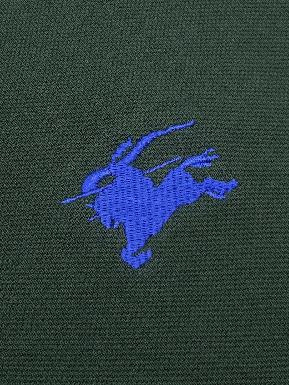 Burberry 버버리 블루 나이트 디자인 자수 피케이 폴로 셔츠 “3COLOR” 레플리카 16번 이미지 - 의류 | 세미샵 레플리카 사이트