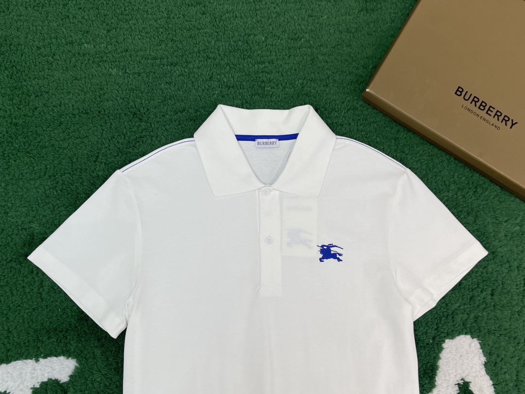 Burberry 버버리 블루 나이트 디자인 자수 피케이 폴로 셔츠 “3COLOR” 레플리카 17번 이미지 - 의류 | 세미샵 레플리카 사이트