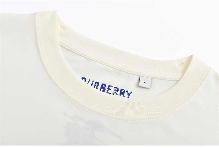 Burberry 버버리 스크린 프린트 EKD 코튼 티셔츠 레플리카 7번 이미지 - 의류 | 세미샵 레플리카 사이트