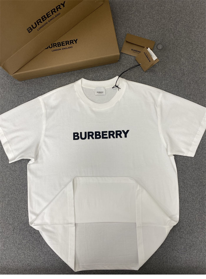 버버리 버버리 코튼 로고 반팔 티셔츠 레플리카 21번 이미지 - 의류 | 세미샵 레플리카 사이트